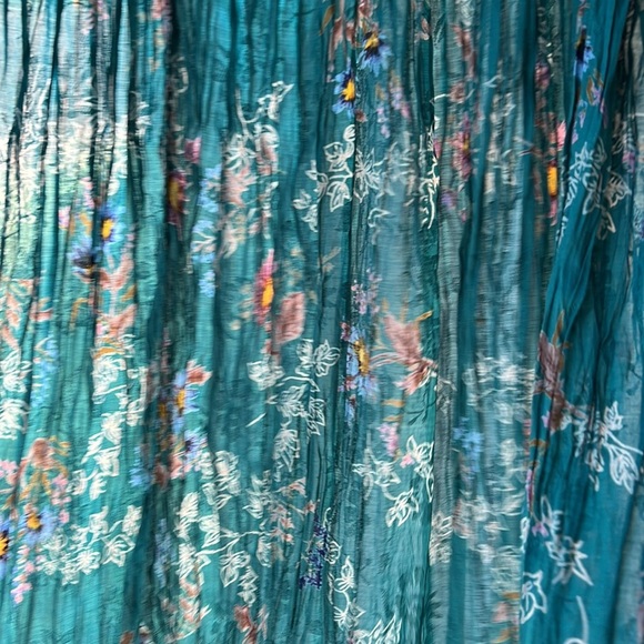 Requirements Women’s Boho Rayon Crinkled Boho Skirt. Pullon Elastic. Size L - Picture 5 of 5